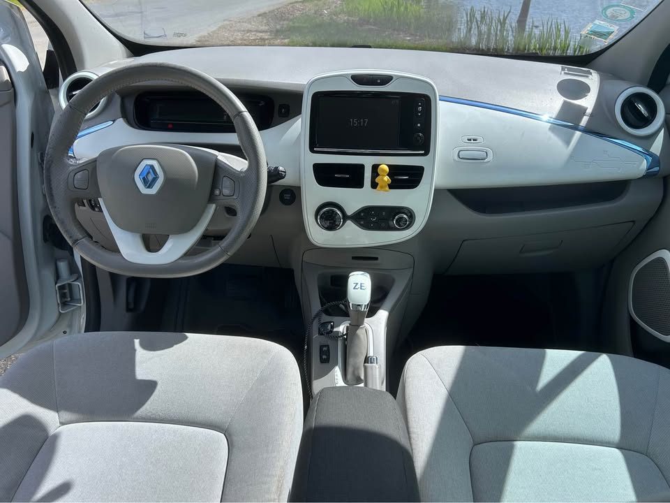 Renault ZOE 2012 - photo 3